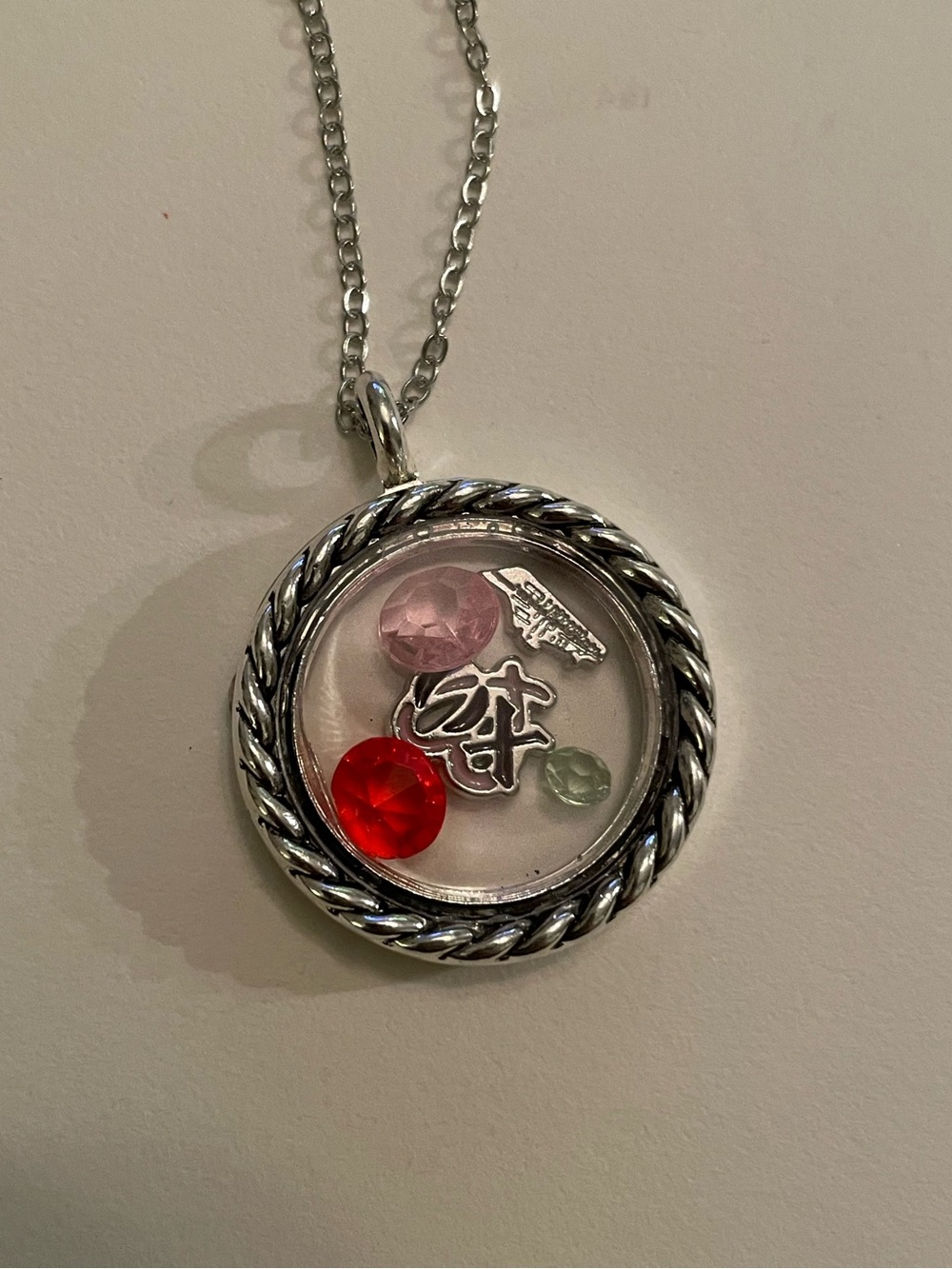 NWT Floating charm locket necklace